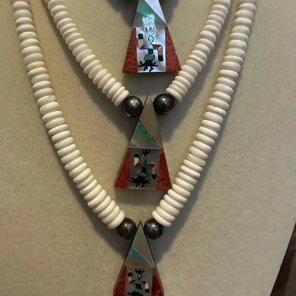 Native Bone Beaded Necklace with Triangular Pendants - Picture 2 of 4